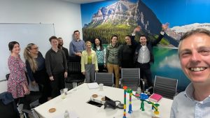 Justin Neale presenting Customer Journey Mapping to a group of sales and delivery managers at a large global logistics company